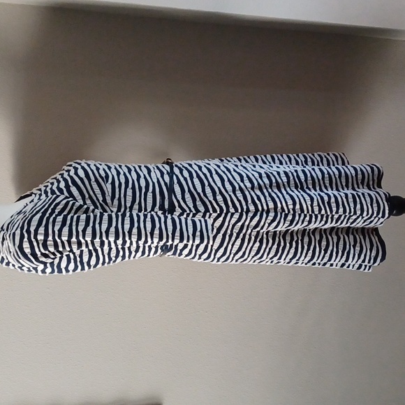 ECI NEW YORK Dress - Picture 4 of 14